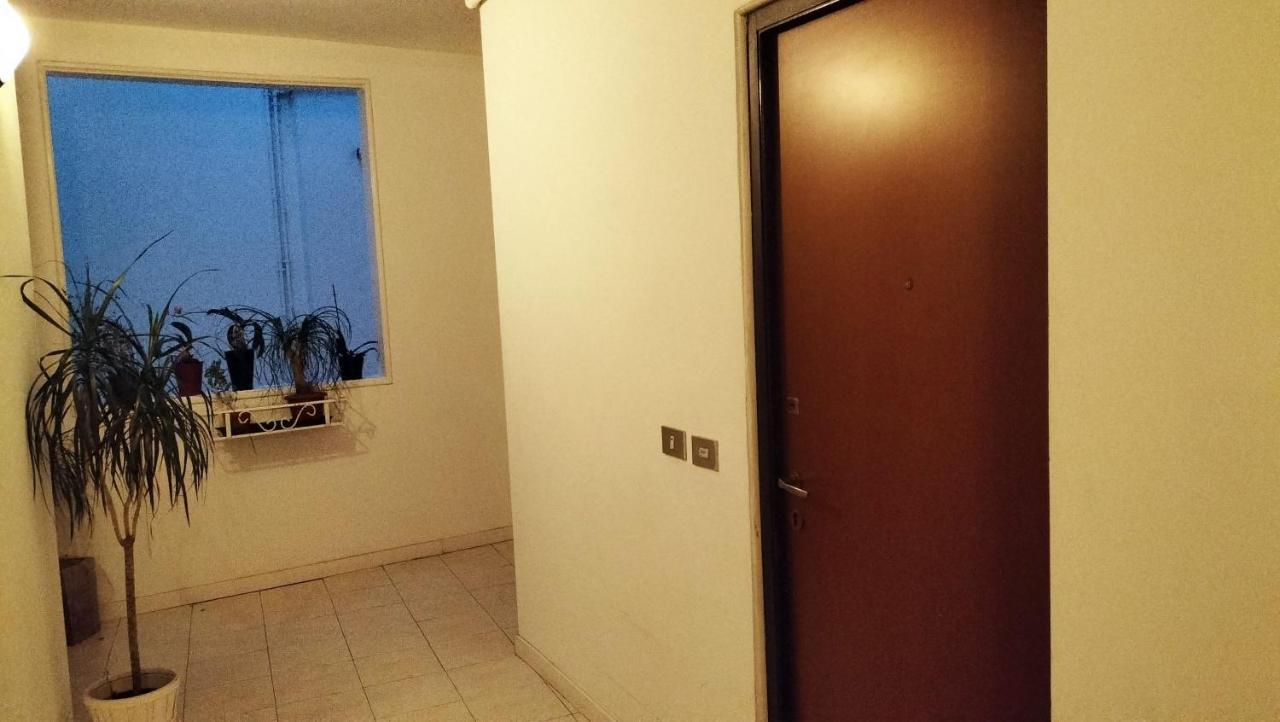 Roma Home Trento Bagian luar foto